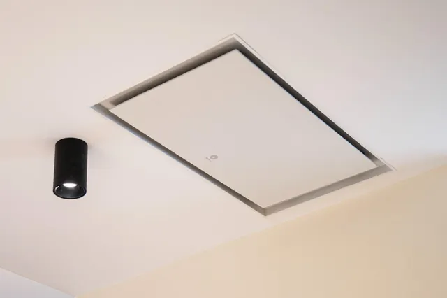 PISO TOTALMENTE REFORMADO EN LA MEJOR ZONA DE MÁLAGA — 32