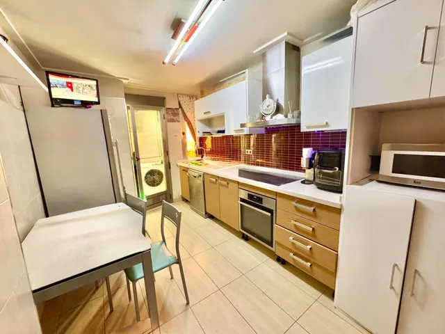 ESTUPENDO ÁTICO EN ORIHUELA CON UNA TERRAZA AMPLIA, GARAJE, SEMI-NUEVO …¡VISITELO SIN COMPROMISO!! — 18