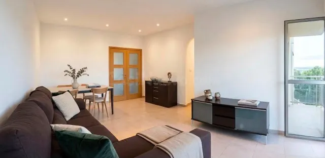 INVERSIÓN RENTABLE EN LA ALBERCA | PISO YA ALQUILADO CON GAR - foto 2