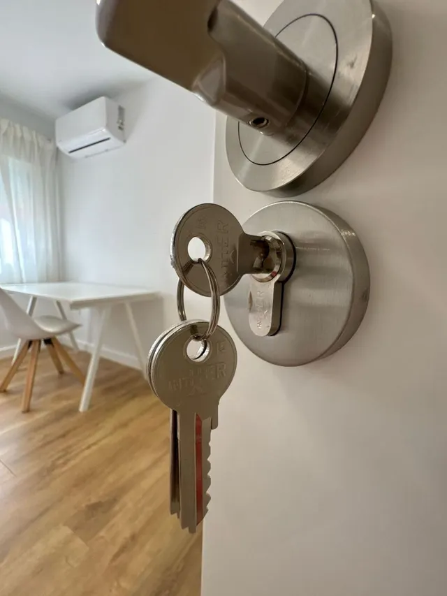 Habitación disponible el 1 de octubre - 500€ — 13