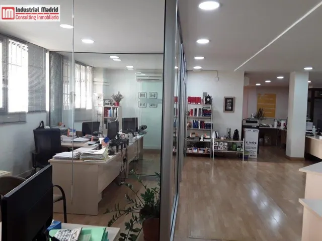LOCAL COMERCIAL EN VENTA EN ZOCO LA POVEDA — 3
