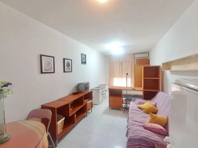 Estudio en Centro Histórico de Málaga a escasos metros de Plaza de la Merced — 9