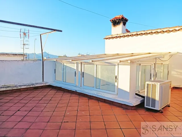 Casa-Chalet en Venta en Valencia Valencia — 24