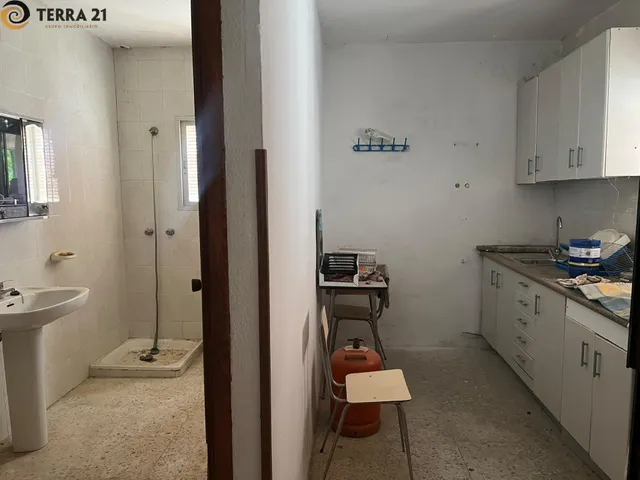 Finca con casa  en Jaén — — 15