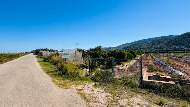 ¡OPORTUNIDAD ÚNICA EN LA VALLDIGNA! Oasis rústico con vistas espectaculares — 10