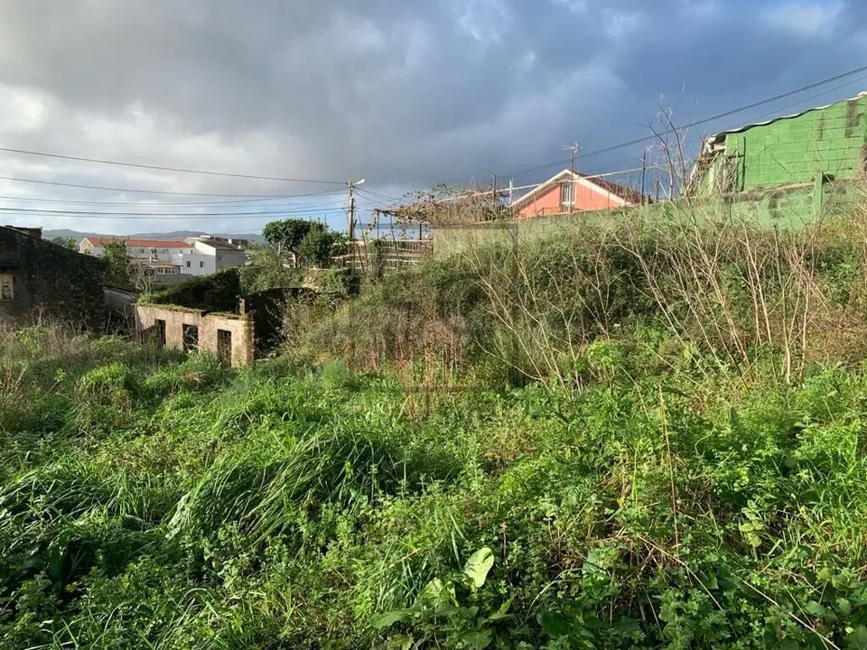 FINCA EDIFICABLE EN CASADELOS-NEDA
