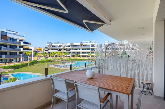 APARTAMENTO DE 2 DORMITORIOS Y 2 BAÑOS EN PUNTA PRIMA (ORIHUELA COSTA) — 6