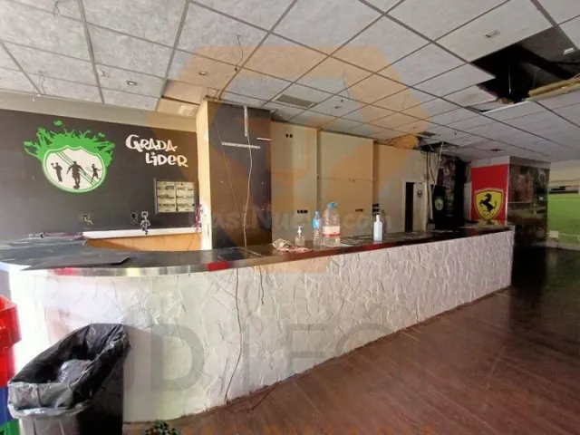 Local comercial 85m² en alquiler - Centro - foto 4