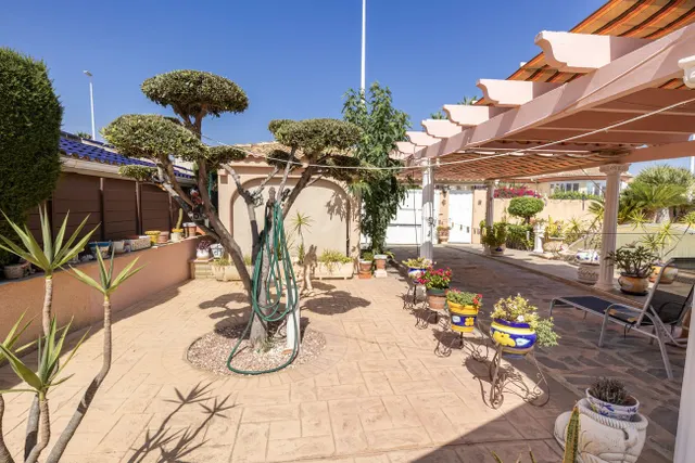 Villa 4 habitaciones 180m² en venta - Lomas de Cabo Roig — 25