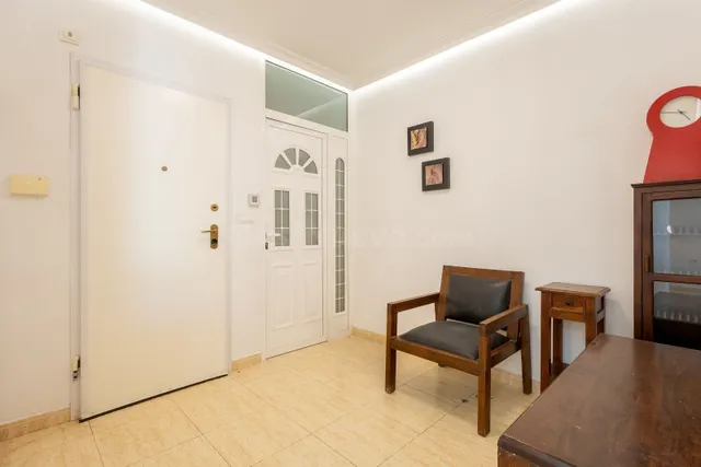 Apartamento de 3 dormitorios en Playa Flamenca - foto 3