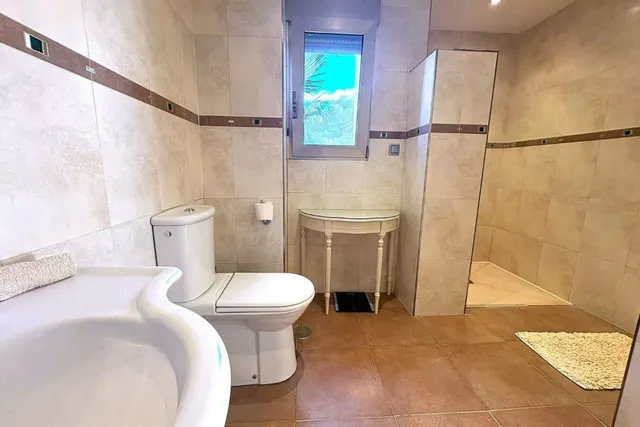 Villa 5 habitaciones 516m² en venta - La Alcayna — 44