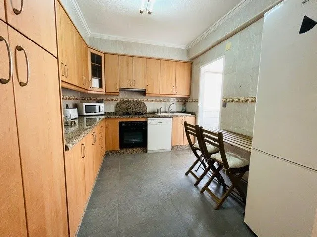 piso de 4 habitaciones , cerca aeropuerto — 9