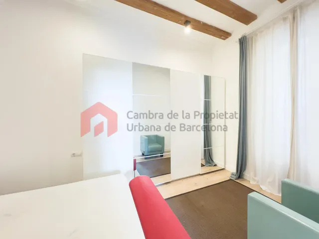 Fabuloso piso de una habitación en el Santa Caterina de Barcelona — 13