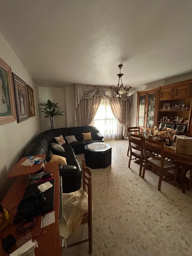 VIVIENDA SOBRE LOCAL EN SANTA MARÍA DEL ÁGUILA — 14