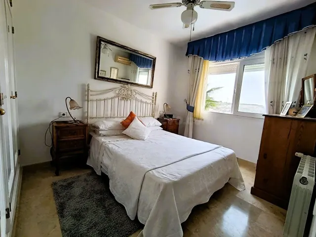 ¡Gran Oportunidad! Villa de Ensueño a Solo 635.000 € en Orihuela Costa — 44