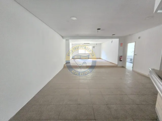Cafetería con excelente ubicación — 4