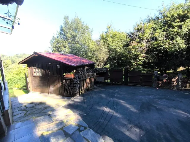 Casa independiente con gran parcela en Caranceja — 23