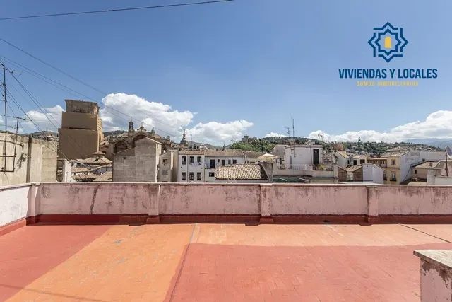 Magnífico piso con plaza de garaje junto a Catedral. — 22