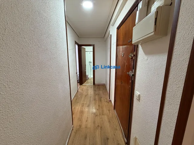 Piso de dos dormitorios con terraza en abrantes — 7