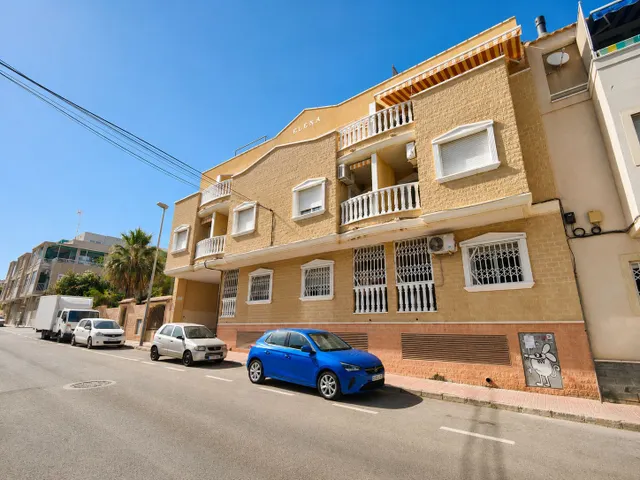Apartamento 2 habitaciones 67m² en venta - Estacion de autobuses — 38