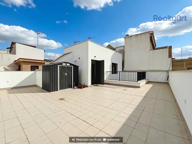 EXCELENTE VIVIENDA UNIFAMILIAR — 24