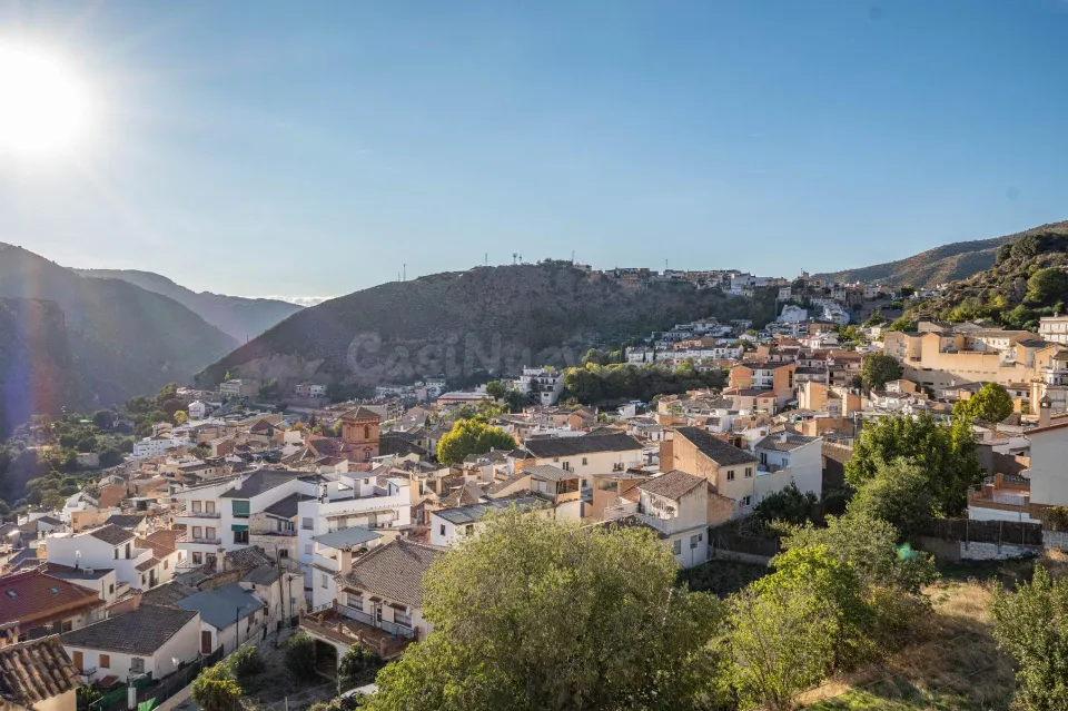 Amplísima casa en Güejar Sierra con espectaculares vistas