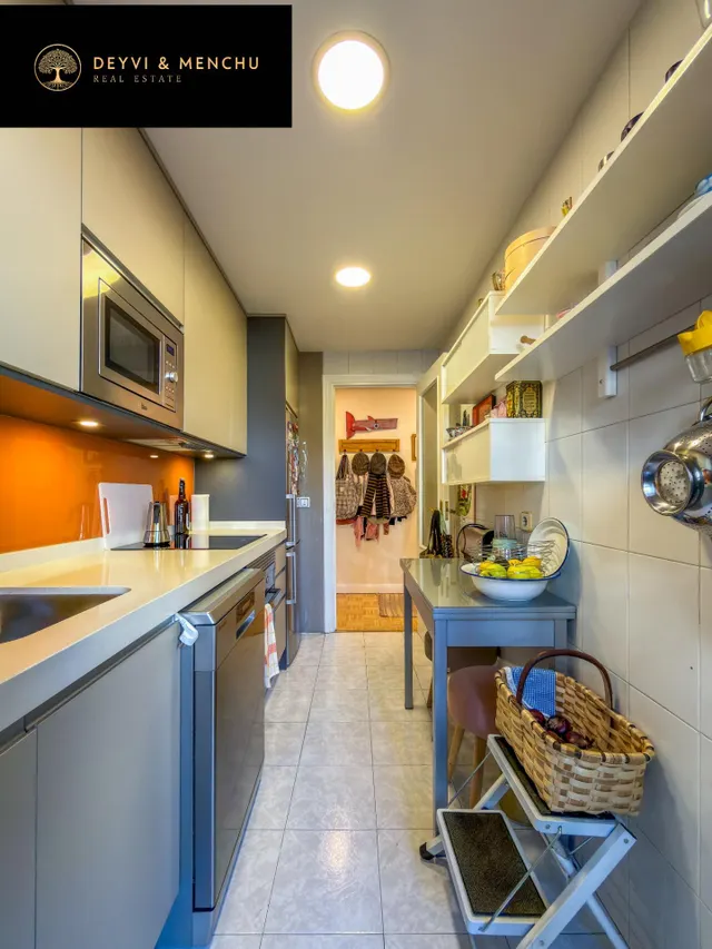 Piso exterior con terraza, 2 dormitorios y listo para entrar a vivir — 30