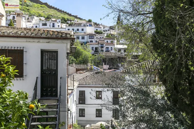Pieza singular en Cuesta del Chapiz, el corazón del Albaicín. — 5