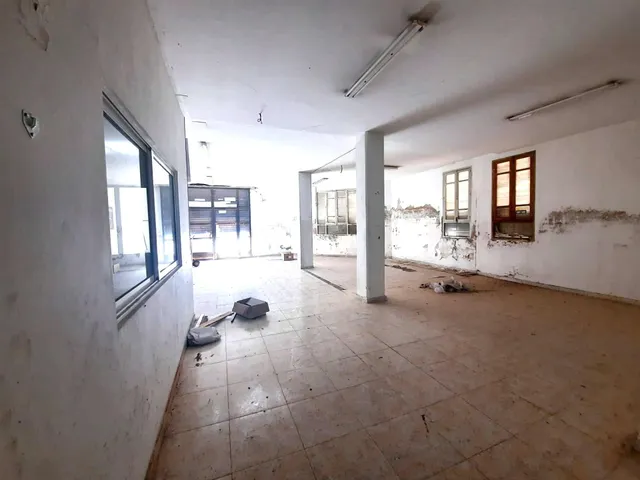 Local en Gandía — 2