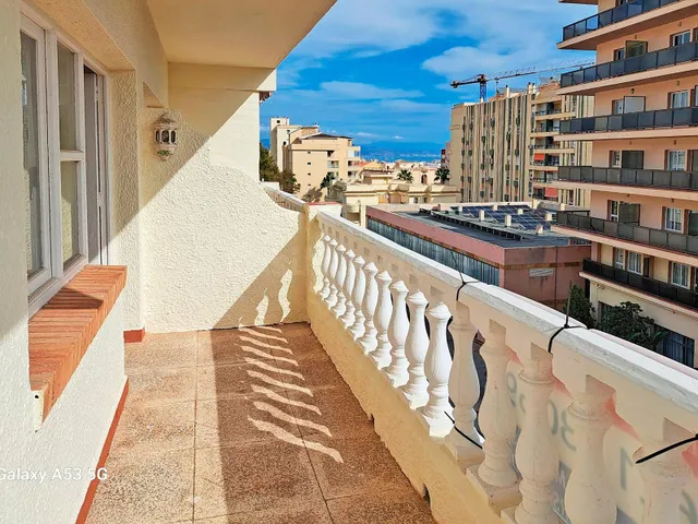 ESTUDIO + TERRAZA CON VISTAS AL MAR Y LICENCIA TURÍSTICA - foto 3