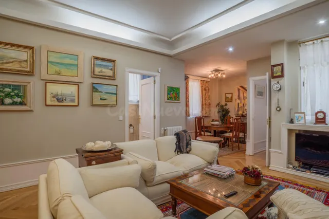 Piso exterior en venta en Goya — 3