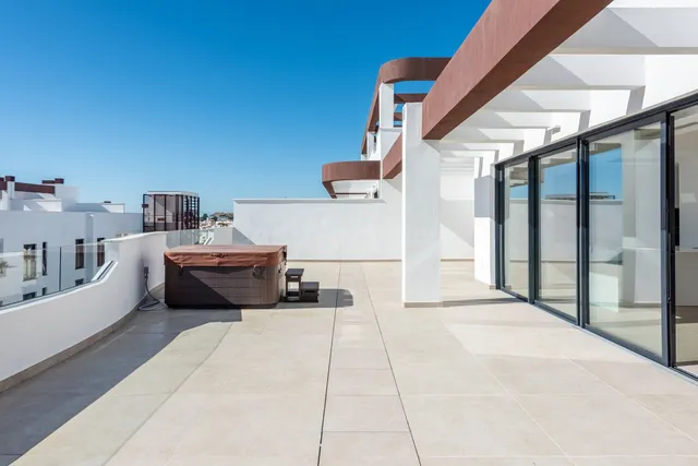 Ático 4 habitaciones 145m² en venta - Costa Del Sol - foto 2