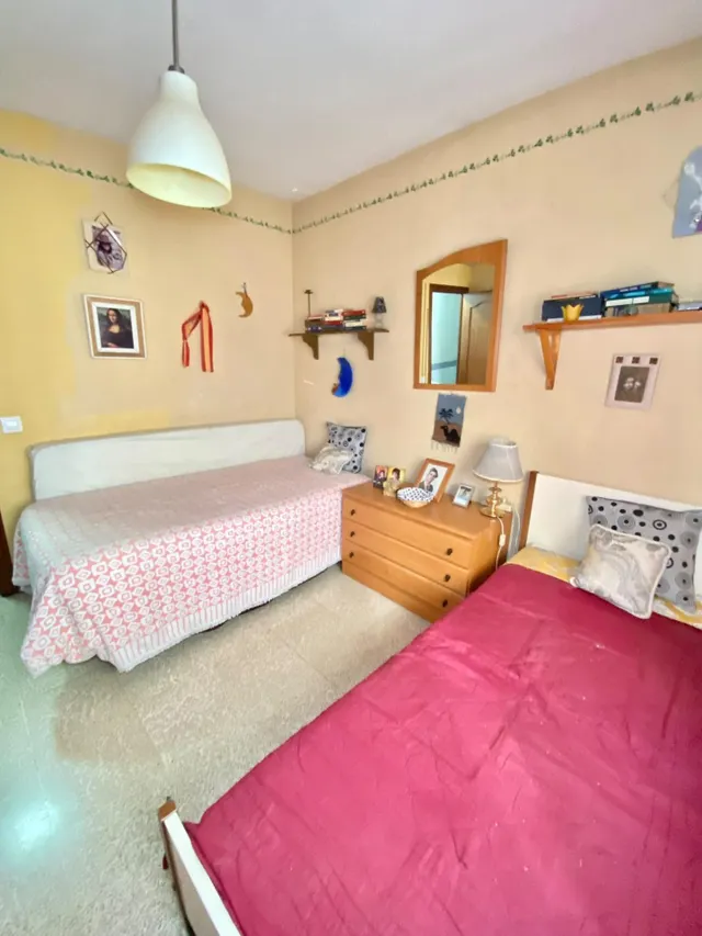 Piso 4 habitaciones 126m² en venta - Av. Barcelona - Viñuela - Rescatado — 21