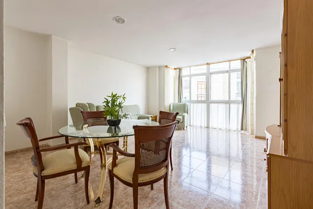 Piso 2 habitaciones 91m² en venta - Casco Antiguo — 2
