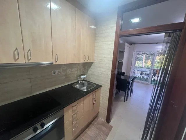 Encantador estudio reformado en venta a pocos minutos de la  - foto 4