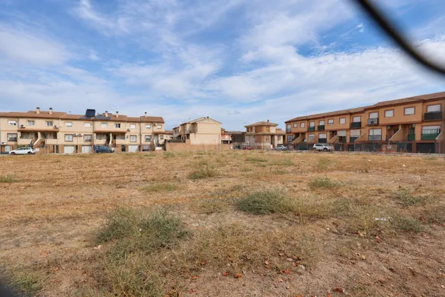 ️ PARCELA URBANA DE 1.888 m2 EN CIJUELA – OPORTUNIDAD PARA P - foto 3