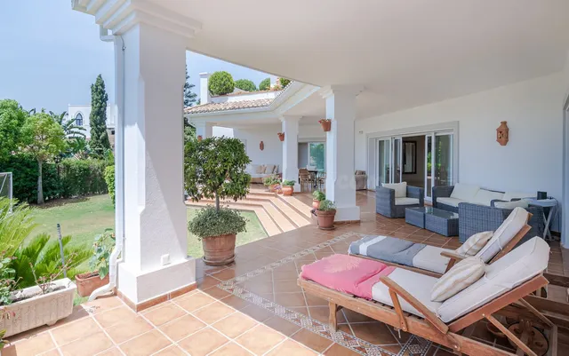 Chalet 6 habitaciones 733m² en venta - Costa del Sol - foto 5