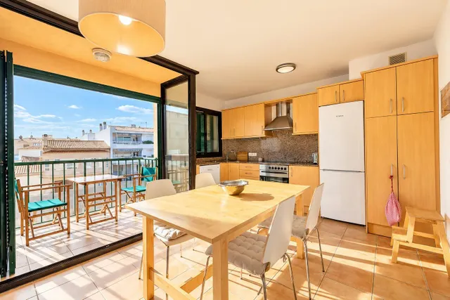 Ático dúplex de 80 m2 con terraza privada y vistas al mar en la Colònia de Sant Jordi — 7