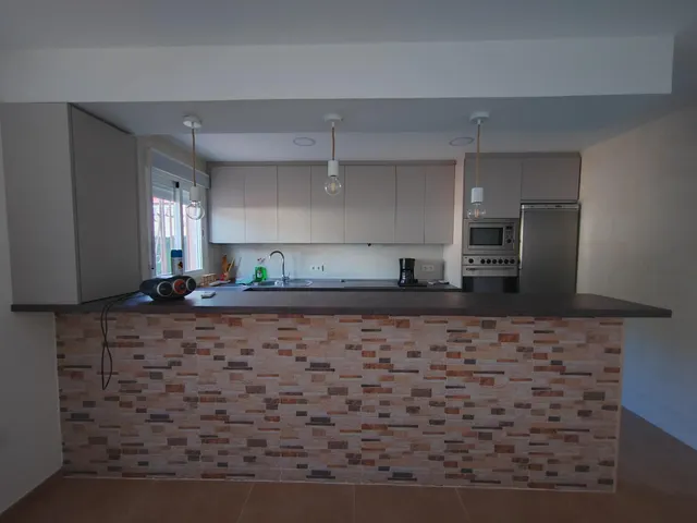 SE VENDE CHALET EN ZONA ANTIGUA CARRETERA DE GRANADA — 4