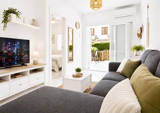 Precioso apartamento de 2 dormitorios totalmente reformado —