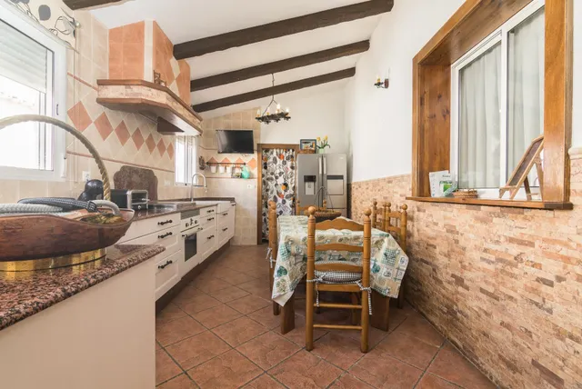 ¡chalet con piscina y gran parcela en Redován! — 26