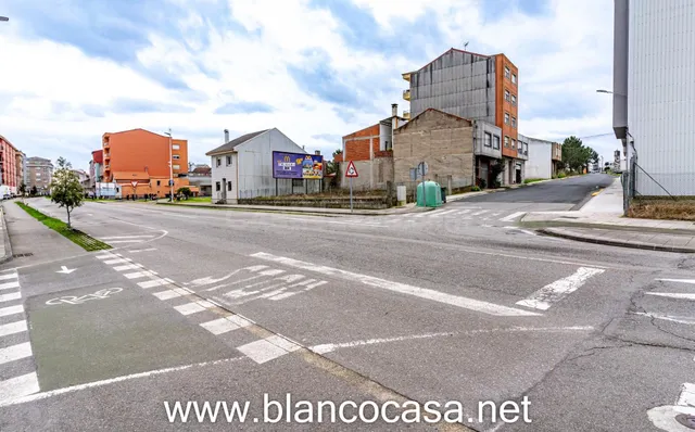 SOLAR en VENTA en AVDA MALPICA (CARBALLO)