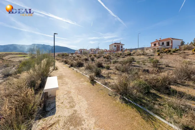 Venta de parcela urbana en Otura (Zona Santa Clara Golf) — 4