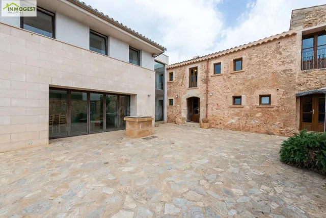 ESPECTACULAR CHALET CON VISTAS A LA BAHÍA DE PALMA