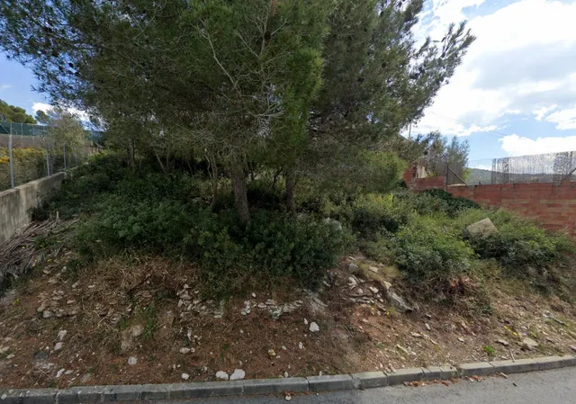SE VENDE TERRENO EN OLERDOLA — 3