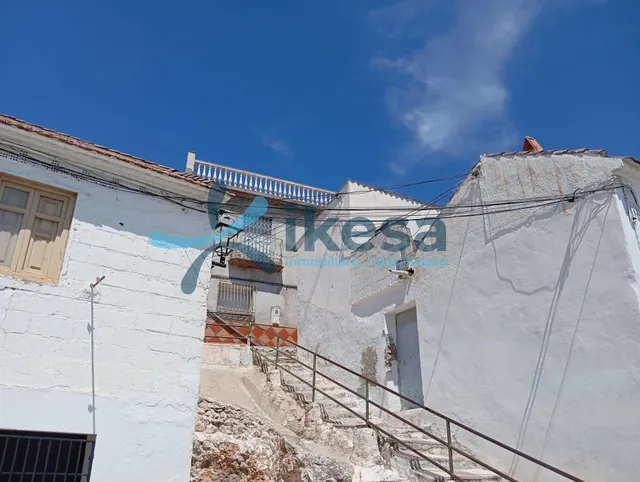 Venta de casa adosada en Pinos Puente (Granada) — 2