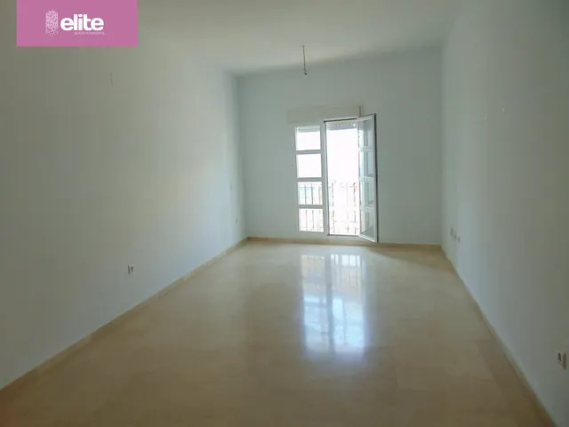 FANTASTICO PISo EN EL CENTRO DE JEREZ CON GARAJE — 5