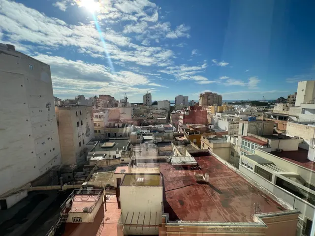 Piso totalmente reformado en el centro de almeria — 17