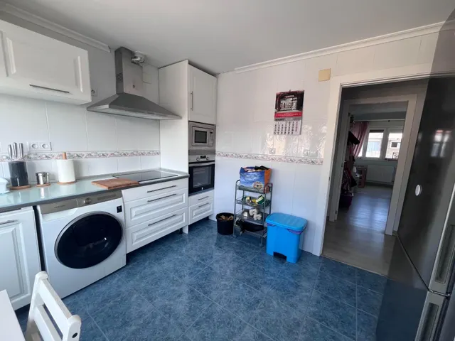 PRECIOSO PISO JUNTA A LA RIA DE COLINDRES DE 3 DORMITORIOS — 26