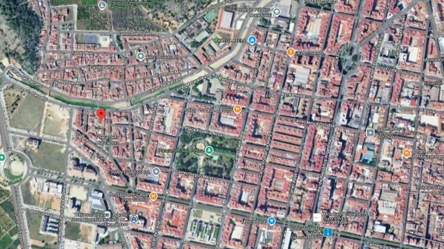 Se vende casa OKUPA en Gandía (Valencia). - foto 2